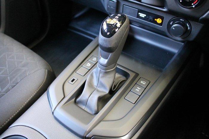 2025 Isuzu D-MAX X-RIDER