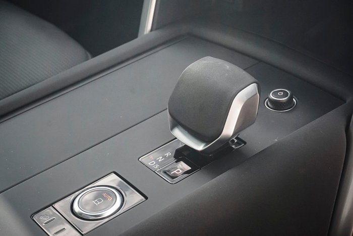 2025 Land Rover Discovery D350 Tempest