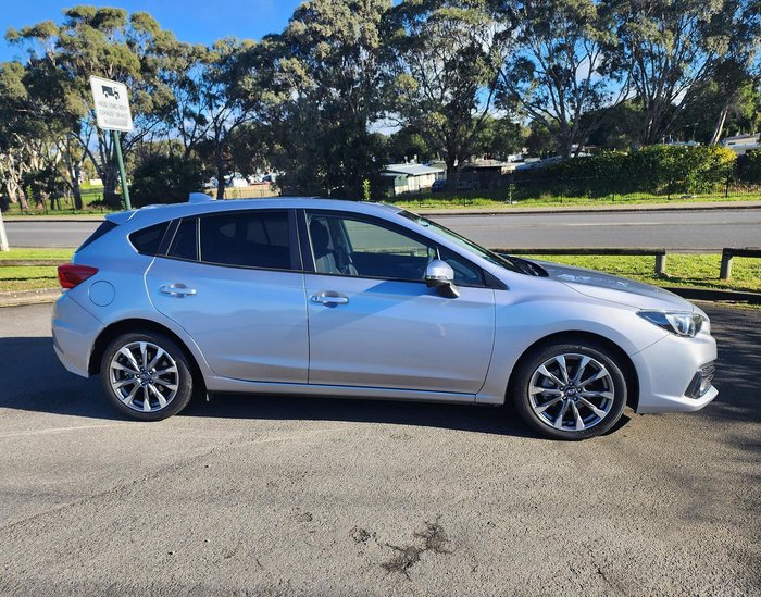 2022 Subaru Impreza 2.0i Premium