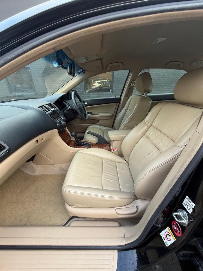 2005 Honda Accord VTi 7th Gen Nighthawk Black
