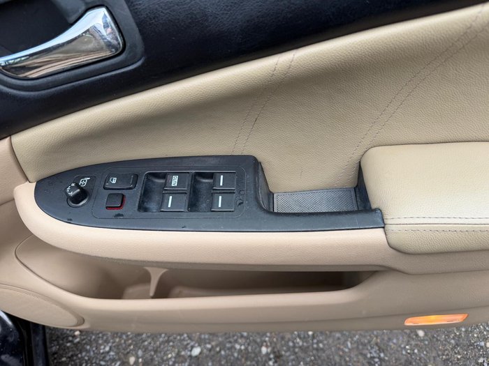2005 Honda Accord VTi 7th Gen Nighthawk Black