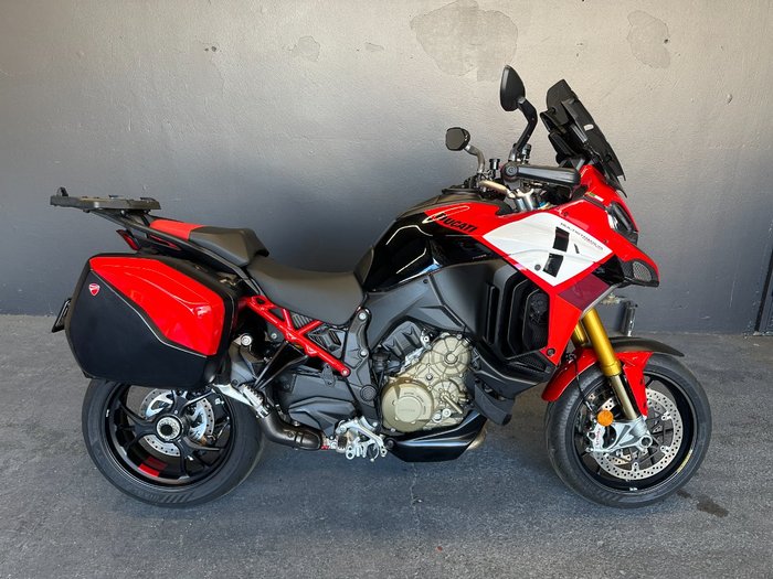 2022 Ducati MULTISTRADA V4 PIKES PEAK R