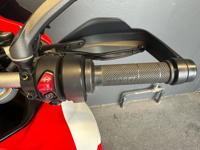 2022 Ducati MULTISTRADA V4 PIKES PEAK R