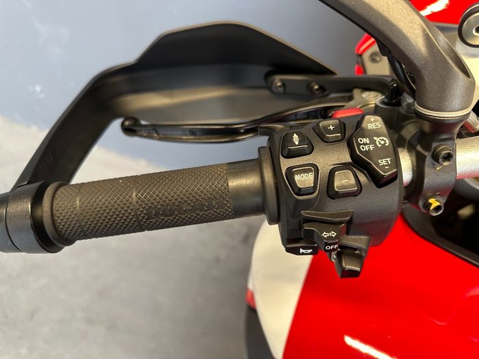 2022 Ducati MULTISTRADA V4 PIKES PEAK R