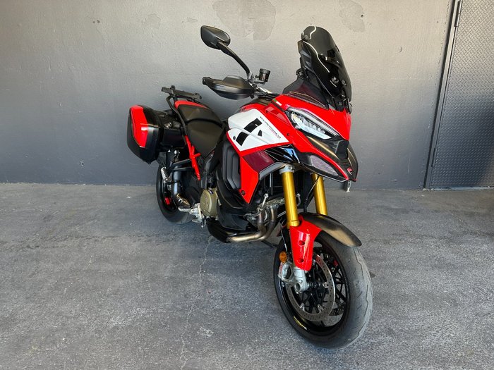 2022 Ducati MULTISTRADA V4 PIKES PEAK R