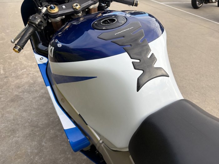 2002 Suzuki GSX-R1000