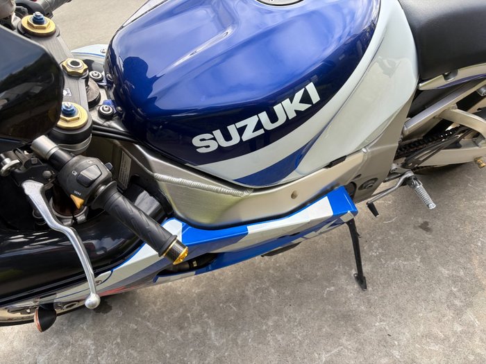 2002 Suzuki GSX-R1000
