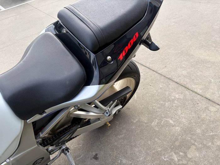 2002 Suzuki GSX-R1000