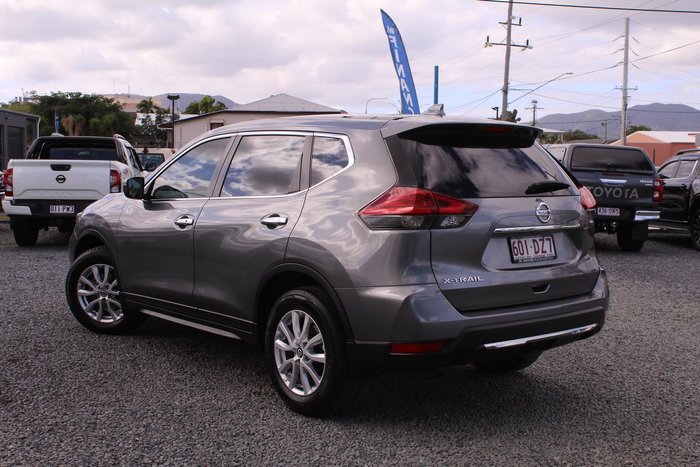 2022 Nissan X-TRAIL ST+