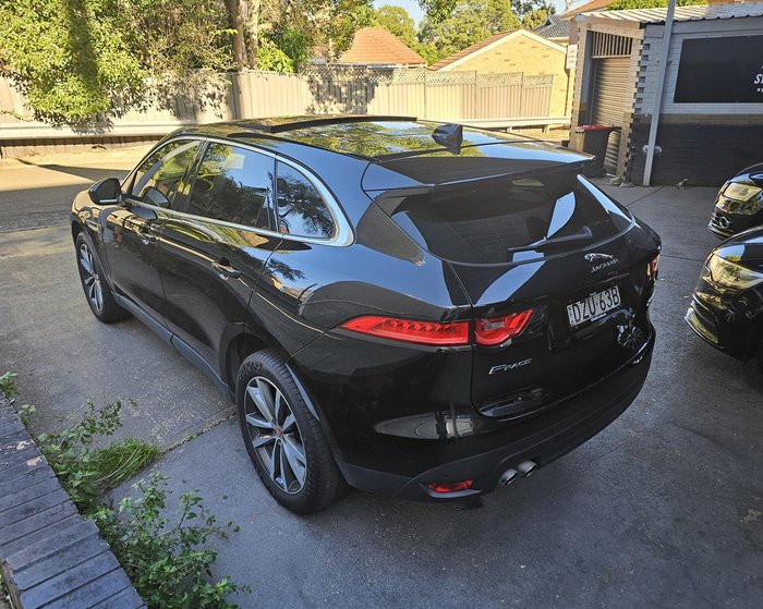 2018 Jaguar F-PACE 25t Prestige