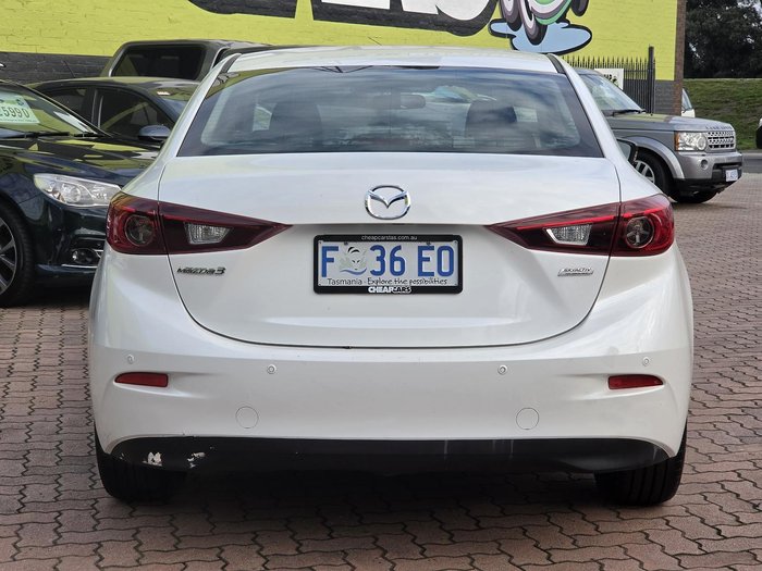 2016 Mazda 3 Neo