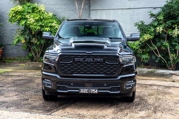 2026 RAM 1500 Express Black Edition Hurricane SO