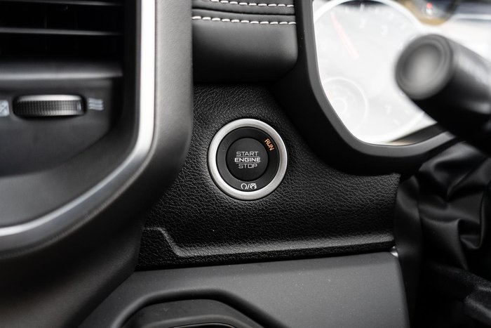 2026 RAM 1500 Express Black Edition Hurricane SO