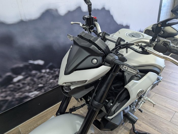 2025 Yamaha 2025 Yamaha 300CC MT-03 GREY