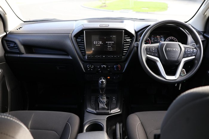 2022 Isuzu D-MAX 15