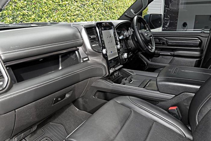 2022 RAM 1500 Limited RamBox