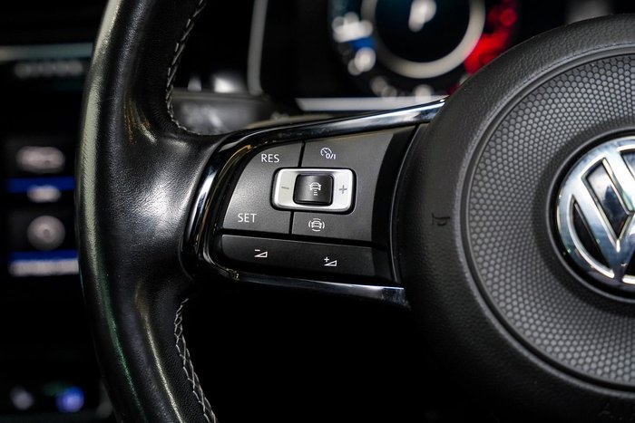2020 Volkswagen Golf R