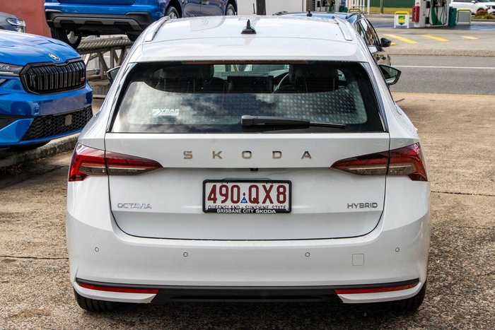 2026 SKODA Octavia Select mHEV