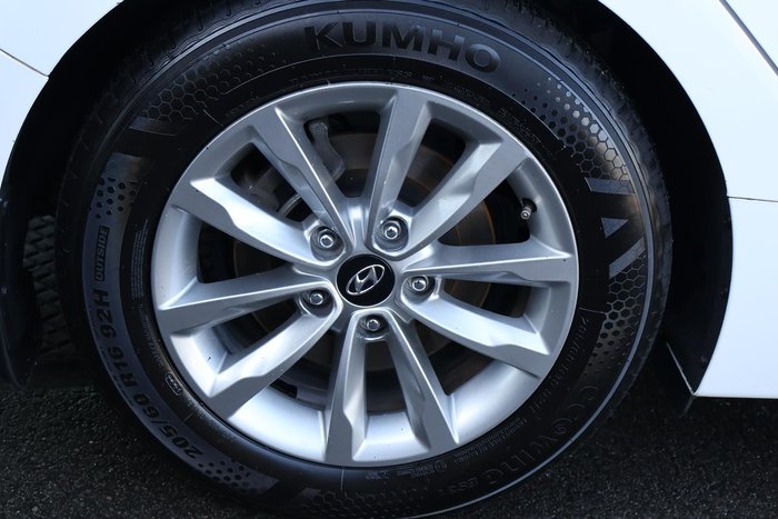 2016 Hyundai i40 Active