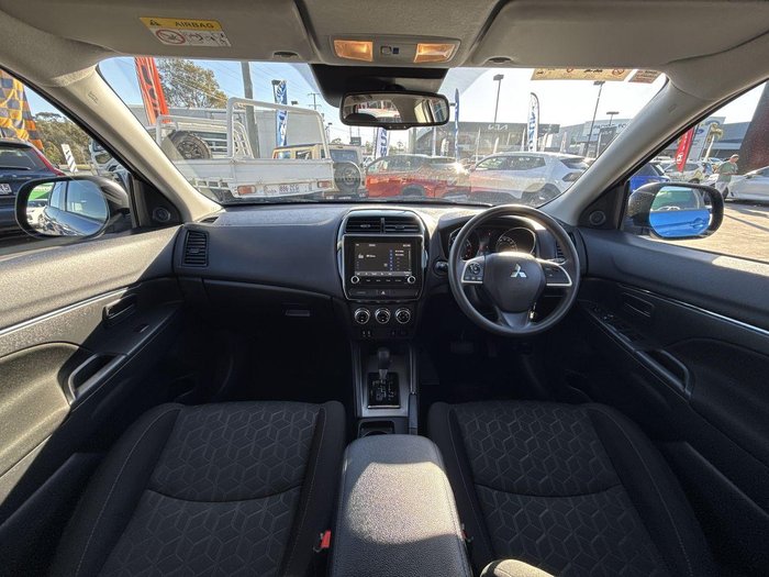 2023 Mitsubishi ASX ES