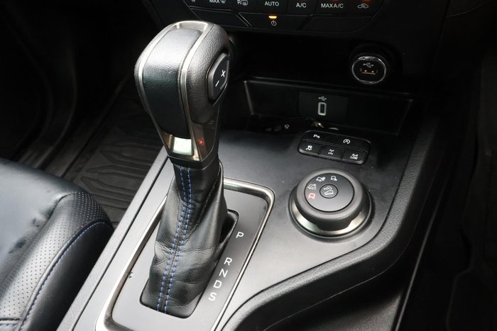 2020 Ford Everest Sport