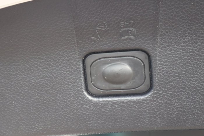 2020 Ford Everest Sport