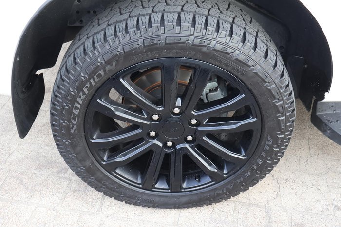 2020 Ford Everest Sport