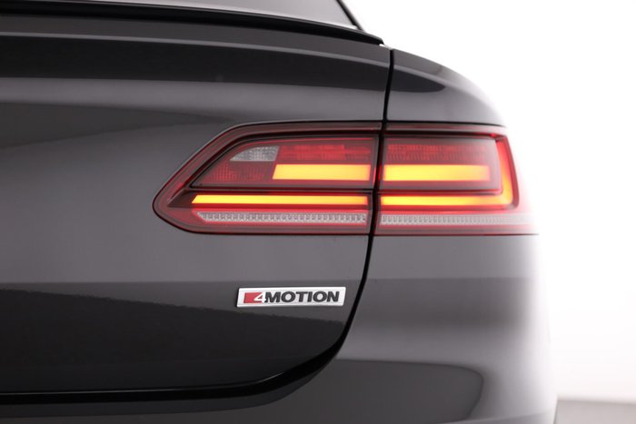 2018 Volkswagen Arteon 206TSI R-Line
