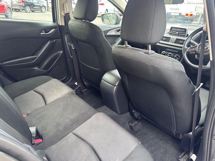 2016 Mazda 3 Neo