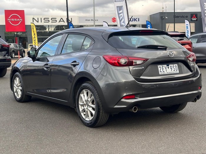 2016 Mazda 3 Neo