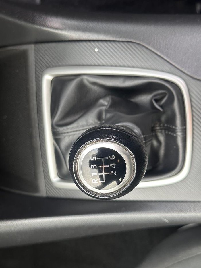 2016 Mazda 3 Neo