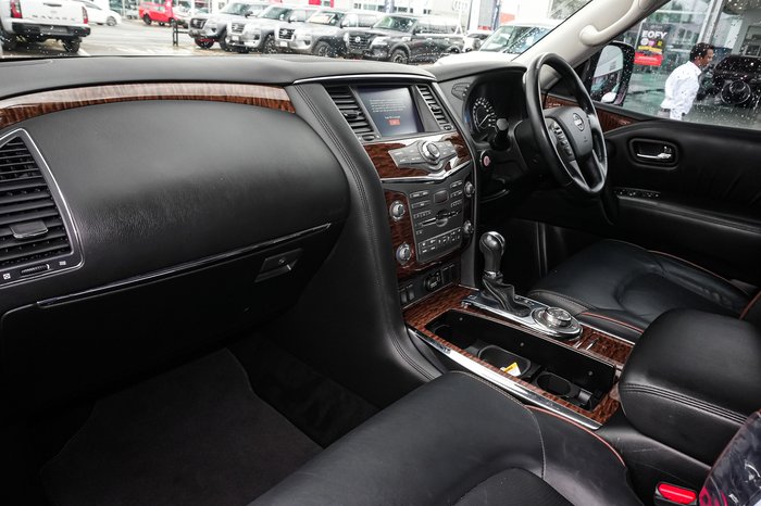 2022 Nissan Patrol TI