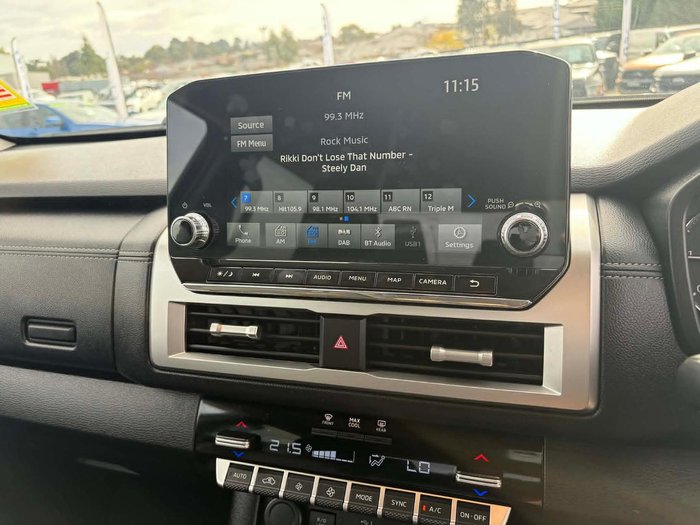 2024 Mitsubishi Triton GLS