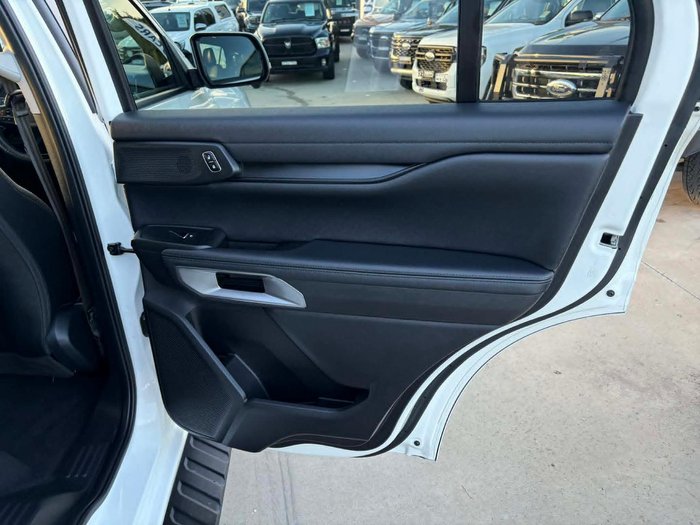 2025 Ford Everest Trend