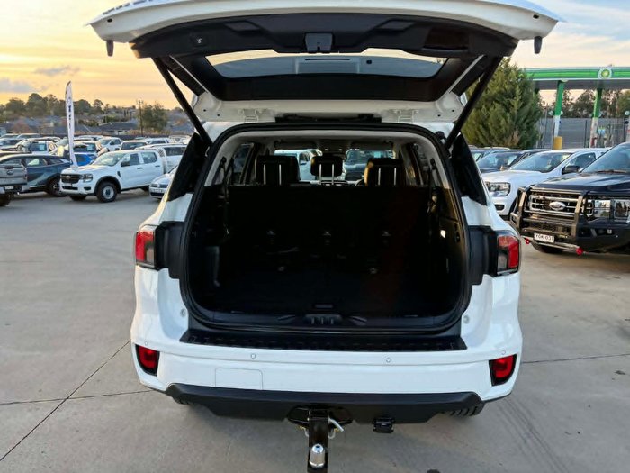 2025 Ford Everest Trend