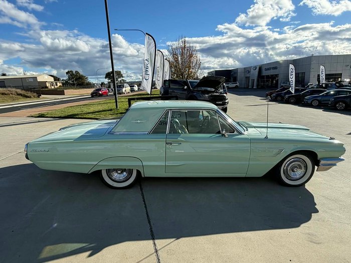 1965 Ford Thunderbird