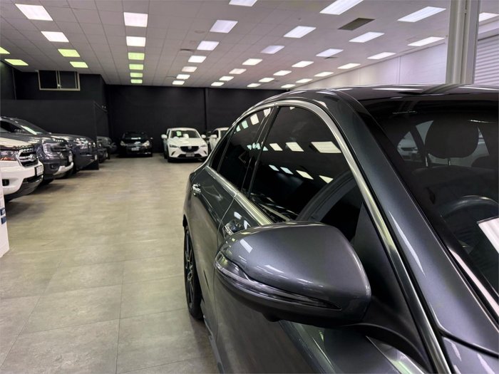 2021 Mercedes-Benz C-Class C200