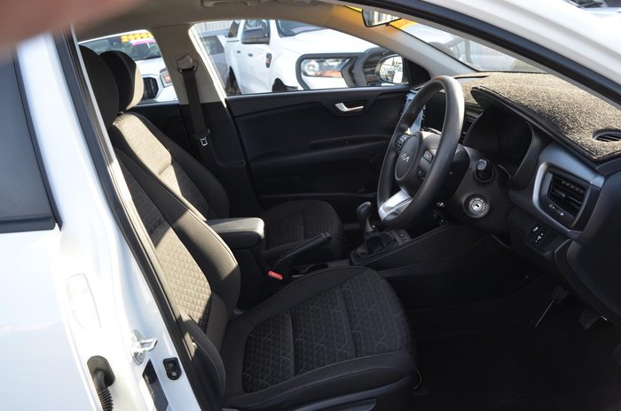 2022 Kia Rio S