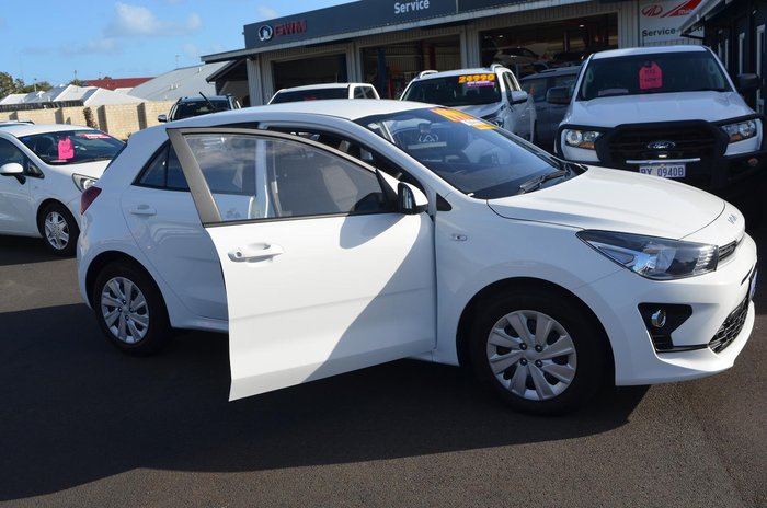 2022 Kia Rio S