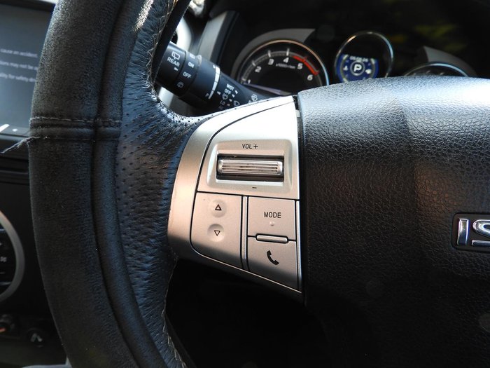 2020 Isuzu MU-X LS-U
