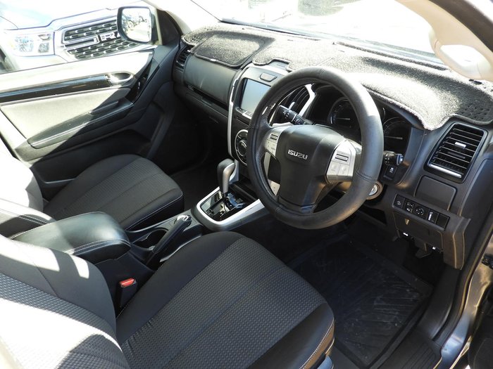 2020 Isuzu MU-X LS-U