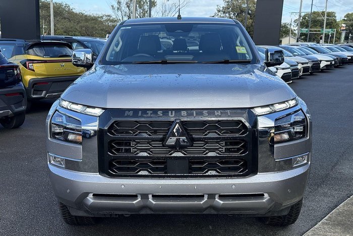 2025 Mitsubishi Triton GLS