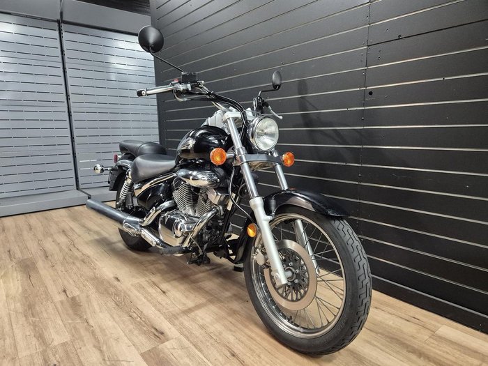 2008 SUZUKI VL250 (LC250 INTRUDER)