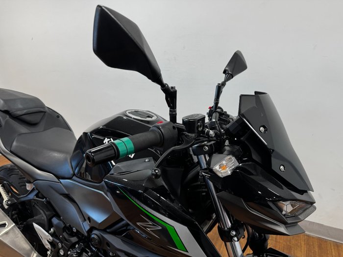 2024 Kawasaki Z500 Black