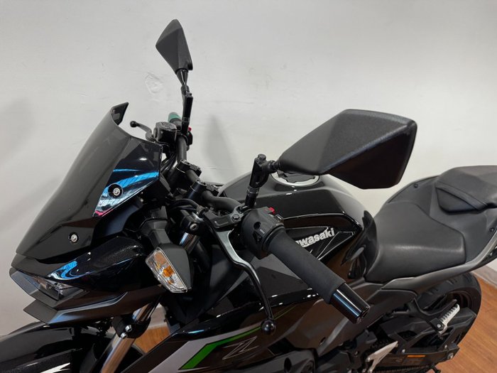 2024 Kawasaki Z500 Black