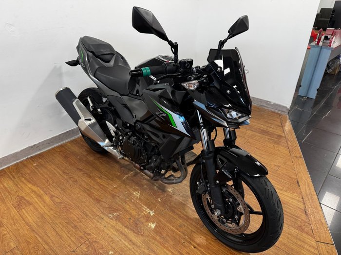 2024 Kawasaki Z500 Black