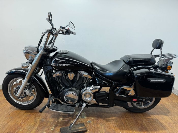 2014 Yamaha XVS1300A V-STAR Black