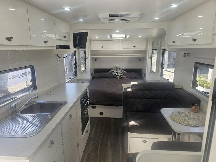 2022 Cosy Cab Kirkston