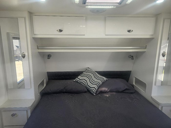 2022 Cosy Cab Kirkston