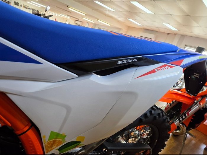 2026 Ktm 300 EXC SIX DAYS Orange